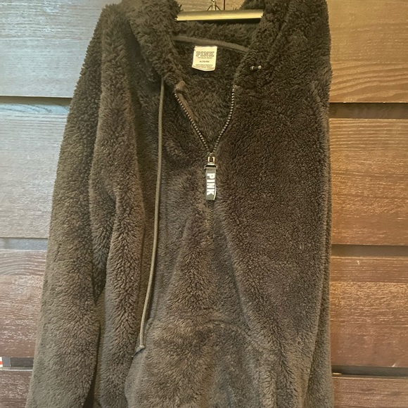 VICTORIA'S SECRET PINK SHERPA PULLOVER - Picture 1 of 3